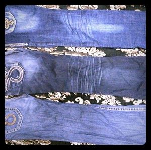 3 pairs of jeans
